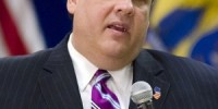New Jersey governor Chris Christie to postpone Halloween