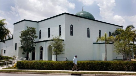 The Jamat Al-Mummineen Mosque in Margate, Florida, where imam Izhar Khan has been charged with providing about $50,000 in financial support to the Pakistani Taliban. (AP) 